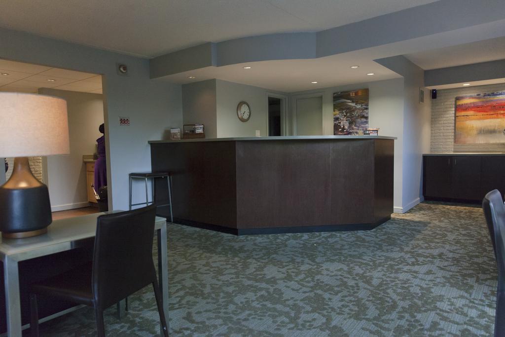 Inns Of Virginia Arlington Luaran gambar
