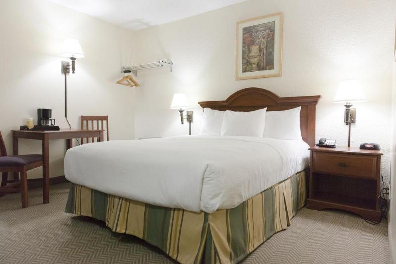 Inns Of Virginia Arlington Luaran gambar